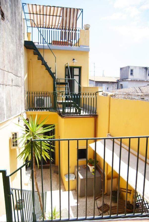 Cla & Ale Apartment Catania Ngoại thất bức ảnh